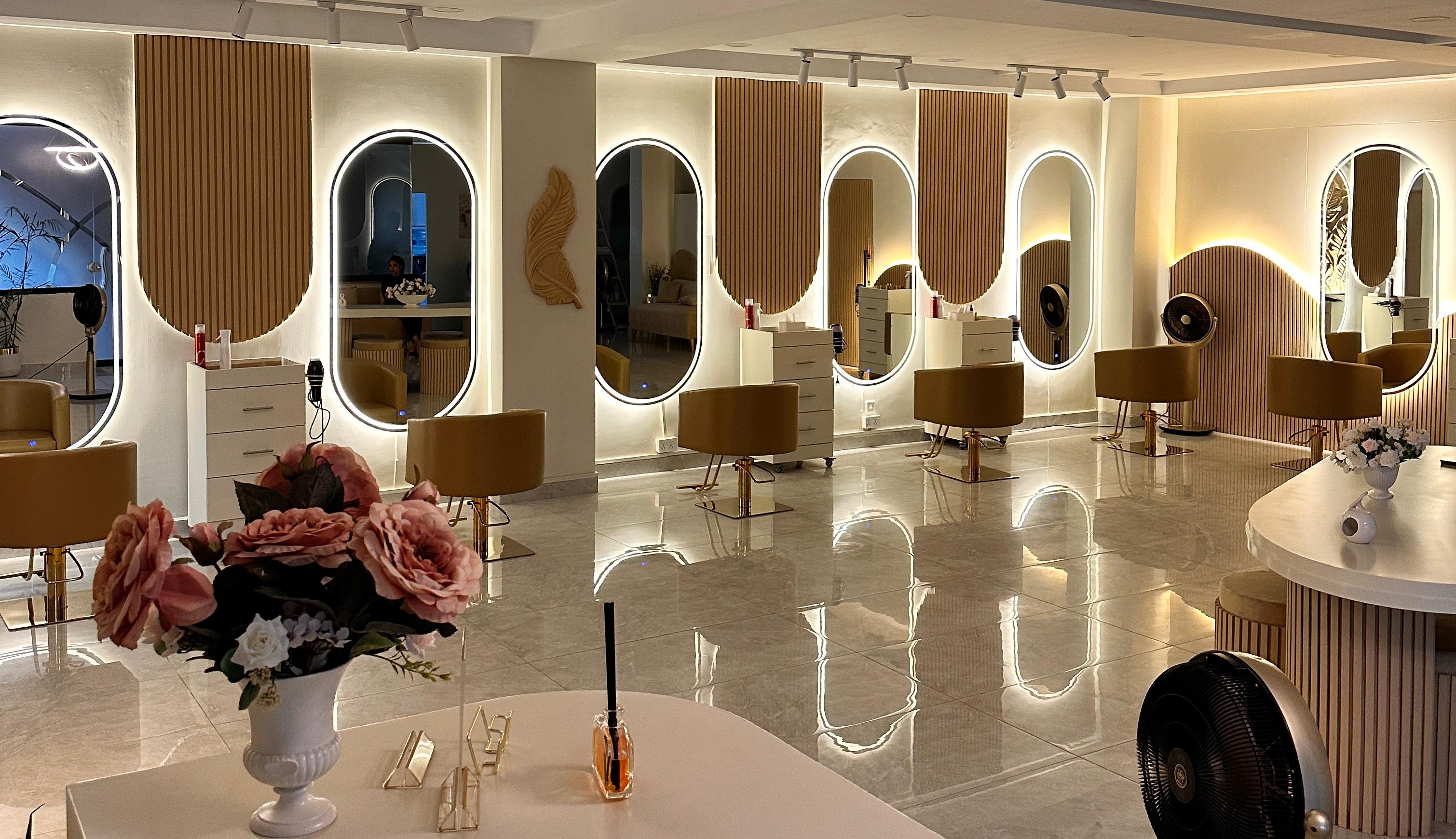 Salon Interior View 3